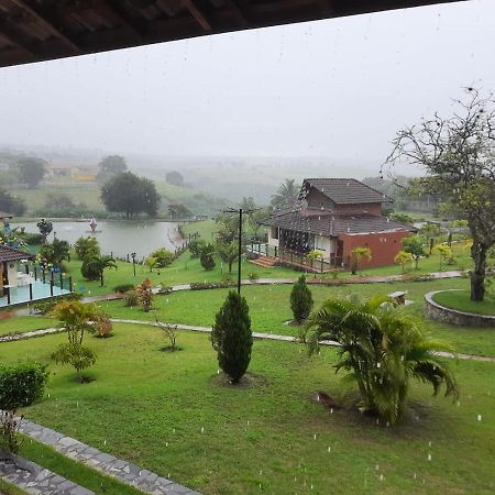 Flat Com Vista Magnifica! Winterville Gravata Pe Buitenkant foto